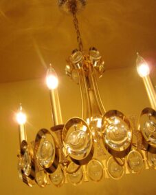 Extraordinary 1970s 24K gold crystal chandelier by Sciolari.